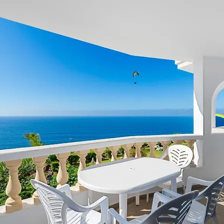 Hotel Club Tarahal 2*