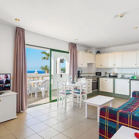 Club Tarahal 2* Puerto de la Cruz (Tenerife)